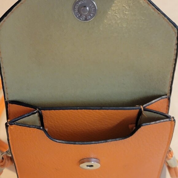 Mini Leather Crossbody Bag - Perfect for Travel, Events, or Every Day - Picture 6 of 11